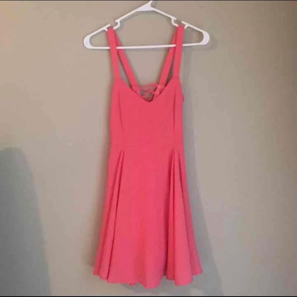 XS. Pink Margot dress from urban outfitters . - Picture 4 of 6